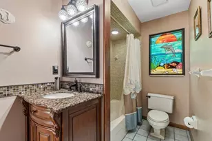 2781 Valencia Ln W, Palm Harbor, FL 34684 - Photo 45