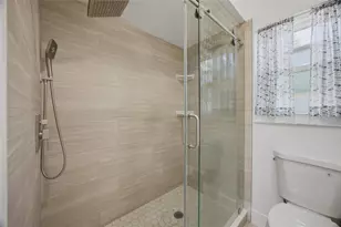13510 Capitol Dr, Tampa, FL 33613 - Photo 21