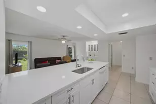 13510 Capitol Dr, Tampa, FL 33613 - Photo 13