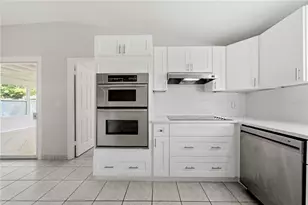 14190 Page Ave, Largo, FL 33774 - Photo 15
