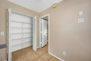 6713 S Sheridan Rd, Tampa, FL 33611 - Photo 15