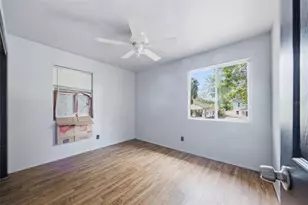 307 W Alfred St, Tampa, FL 33603 - Photo 9