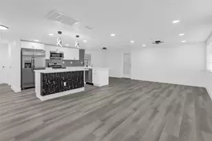 3325 Darlington Rd, Holiday, FL 34691 - Photo 11