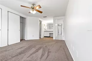 9704 Shalimar Ct, Tampa, FL 33615 - Photo 19