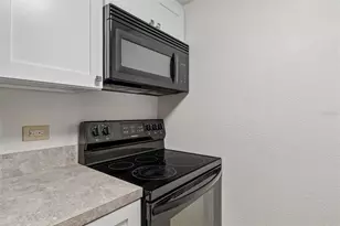 36750 US Hwy 19 N, Palm Harbor, FL 34684 - Photo 9