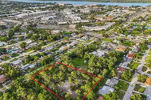 11496 74th Ave, Seminole, FL 33772 - Photo 17