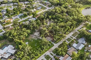 11496 74th Ave, Seminole, FL 33772 - Photo 17