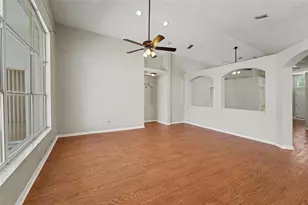 22901 Hawk Hill Loop, Land O Lakes, FL 34639 - Photo 9