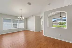22901 Hawk Hill Loop, Land O Lakes, FL 34639 - Photo 5