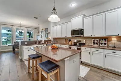 7136 Derwent Glen Circle, Land O Lakes, FL 34637 - Photo 7