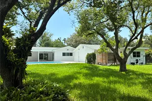1646 Robin Hood Ln, Clearwater, FL 33764 - Photo 41