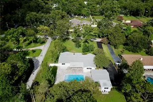 1646 Robin Hood Ln, Clearwater, FL 33764 - Photo 5