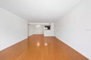 10200 Gandy Blvd N, Saint Petersburg, FL 33702 - Photo 3