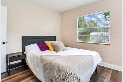 221 N Clearview Avenue, Tampa, FL 33609 - Photo 27