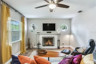 221 N Clearview Ave, Tampa, FL 33609 - Photo 13
