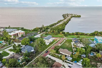 96 Shore Drive, Tarpon Springs, FL 34689 - Photo 71