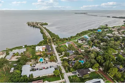 96 Shore Drive, Tarpon Springs, FL 34689 - Photo 73