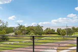 96 Shore Dr, Tarpon Springs, FL 34689 - Photo 59