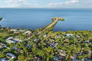 96 Shore Dr, Tarpon Springs, FL 34689 - Photo 71