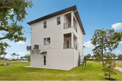 96 Shore Drive, Tarpon Springs, FL 34689 - Photo 67