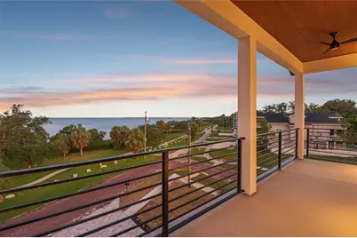 96 Shore Drive, Tarpon Springs, FL 34689 - Photo 7