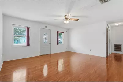 6130 17th Street, Zephyrhills, FL 33542 - Photo 9