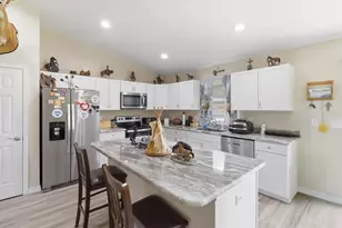 13730 SW 102 St, Dunnellon, FL 34432 - Photo 11
