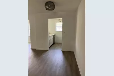5660 80th Street N #D205, Saint Petersburg, FL 33709 - Photo 7