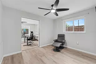 1340 Williams Dr, Clearwater, FL 33764 - Photo 23