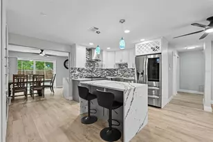 1340 Williams Dr, Clearwater, FL 33764 - Photo 9