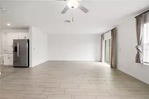 22313 Pleasant Morning Dr, Land O Lakes, FL 34637 - Photo 11