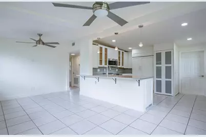 10276 121st Avenue, Largo, FL 33773 - Photo 3