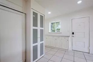 10276 121st Ave, Largo, FL 33773 - Photo 11