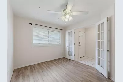 1929 Whitney Way, Clearwater, FL 33760 - Photo 17