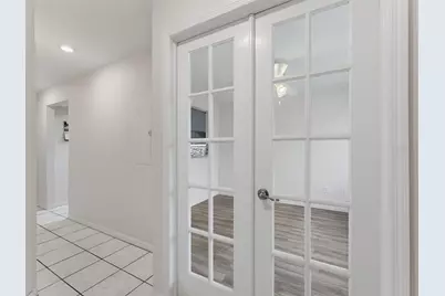 1929 Whitney Way, Clearwater, FL 33760 - Photo 11
