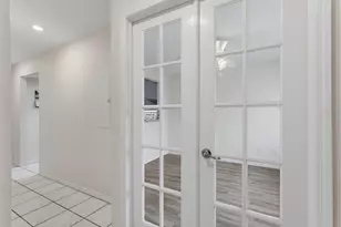 1929 Whitney Way, Clearwater, FL 33760 - Photo 11