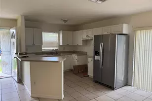 2609 E Emma St, Tampa, FL 33610 - Photo 7
