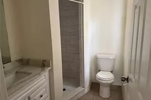 2609 E Emma St, Tampa, FL 33610 - Photo 13