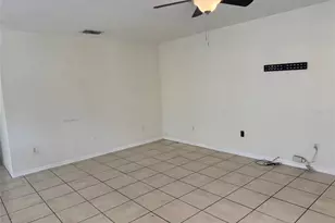 2609 E Emma St, Tampa, FL 33610 - Photo 9