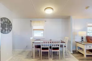10728 Poplar St NE, Saint Petersburg, FL 33716 - Photo 11