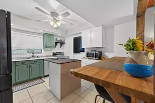 10081 60th Ct N, Pinellas Park, FL 33782 - Photo 9