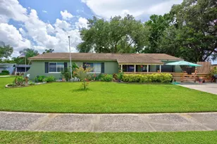 10081 60th Ct N, Pinellas Park, FL 33782 - Photo 1