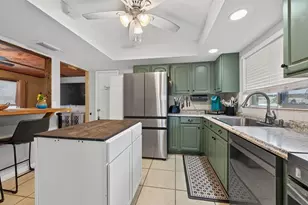 10081 60th Ct N, Pinellas Park, FL 33782 - Photo 13