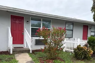 1400 Strawberry Pl, Plant City, FL 33563 - Photo 1