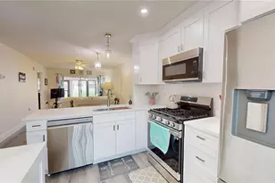 1418 Arrowhead Cir W, Clearwater, FL 33759 - Photo 7