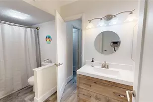 1418 Arrowhead Cir W, Clearwater, FL 33759 - Photo 17