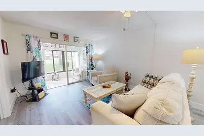 1418 Arrowhead Circle W #20D, Clearwater, FL 33759 - Photo 11
