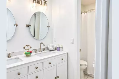 11861 Raintree Drive #65, Tampa, FL 33617 - Photo 21