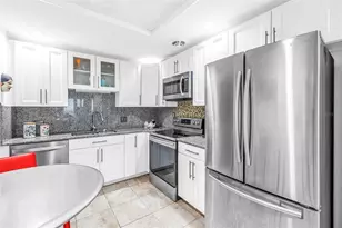 1 Beach Dr SE, Saint Petersburg, FL 33701 - Photo 17