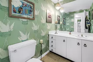 1 Beach Dr SE, Saint Petersburg, FL 33701 - Photo 25